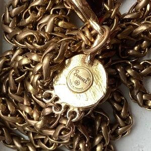 CHANEL 1970s vintage bold chunky runway bezel lucite gripoix belt/necklace